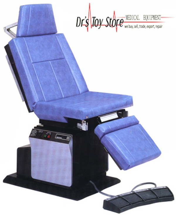 Midmark 111 Exam Table | Dr's Toy Store